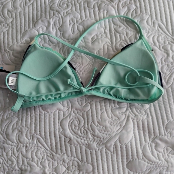 Addidas BW Volleyball Bikini Top - Picture 4 of 11